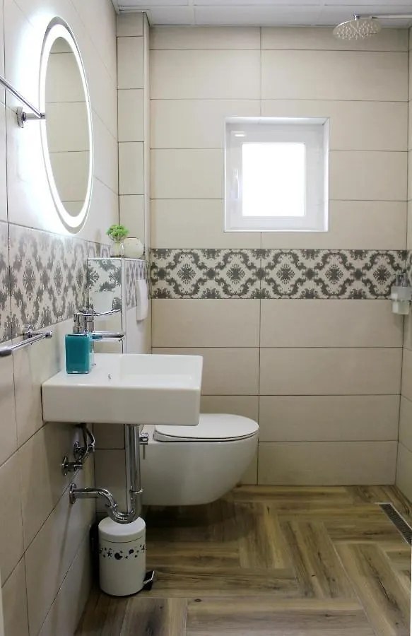 2V1 - Myslym Shyri Apartment Tirana